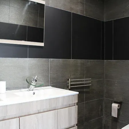 Holiday home Amazing Villa In Penha Longa Loureiro (Porto)